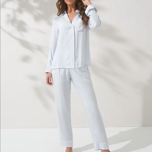 SOMA Rayon challis notch collar pajama set